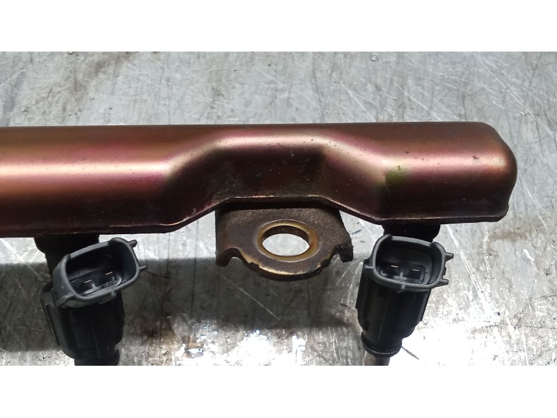 Recambio de rampa inyectora para toyota corolla sedán (_e12_) 1.6 vvt-i (zze121_) referencia OEM IAM   02