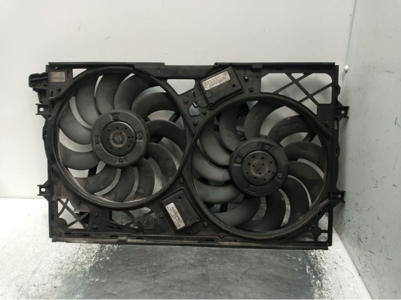 Recambio de electroventilador para volkswagen phaeton (3d2/3d8) tdi v10 (4 asientos) referencia OEM IAM 3D0121991H  2002