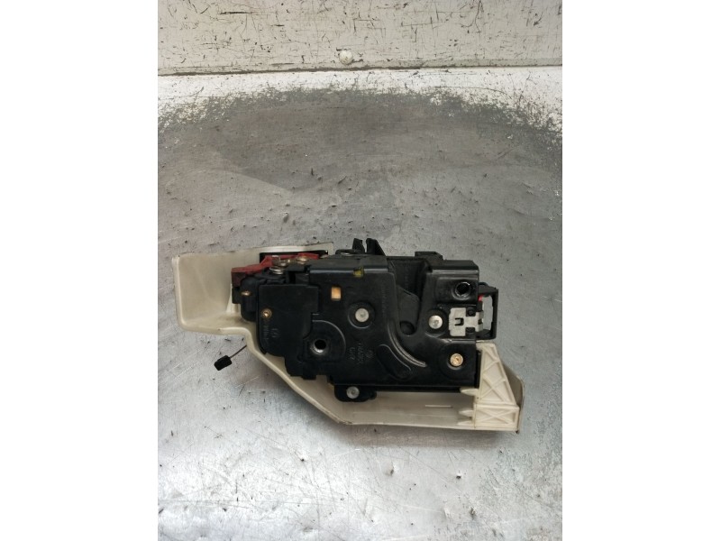 Recambio de motor cierre centralizado trasero izquierdo para volkswagen phaeton (3d2/3d8) tdi v10 (4 asientos) referencia OEM IA