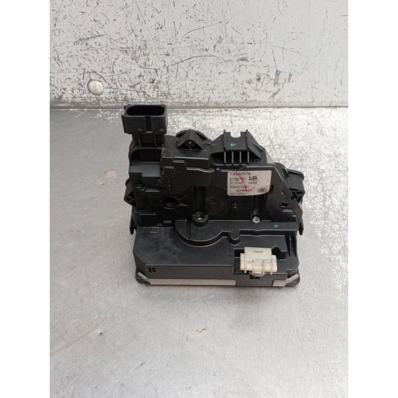 Recambio de motor cierre centralizado trasero izquierdo para opel meriva b monospace (s10) 1.7 cdti (75) referencia OEM IAM 1343