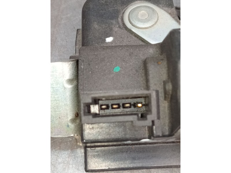 Recambio de motor cierre centralizado porton para opel meriva b monospace (s10) 1.7 cdti (75) referencia OEM IAM  5P 2010