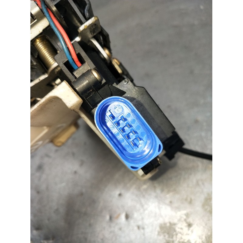 Recambio de motor cierre centralizado delantero izquierdo para volkswagen phaeton (3d2/3d8) tdi v10 (4 asientos) referencia OEM 