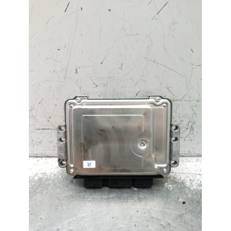 Recambio de centralita motor uce para peugeot 308 i (4a_, 4c_) 1.6 hdi referencia OEM IAM 0281013872 9664843780 EDC16C34 2007