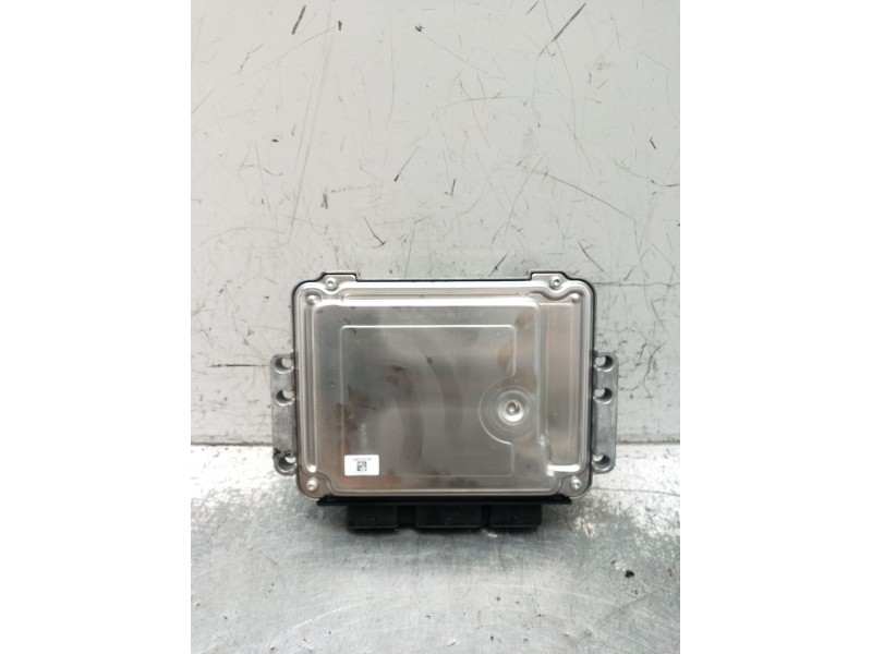 Recambio de centralita motor uce para peugeot 308 i (4a_, 4c_) 1.6 hdi referencia OEM IAM 0281013872 9664843780 EDC16C34 2007