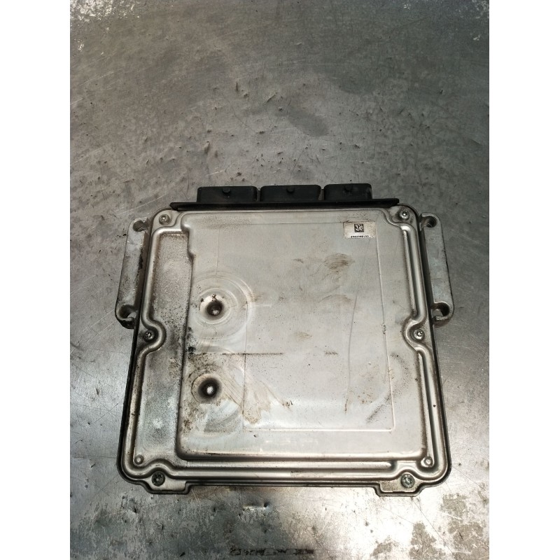 Recambio de centralita motor uce para renault laguna iii (bt0/1) 2.0 dci (bt07, bt0j, bt14, bt1a, bt1s) referencia OEM IAM 02810