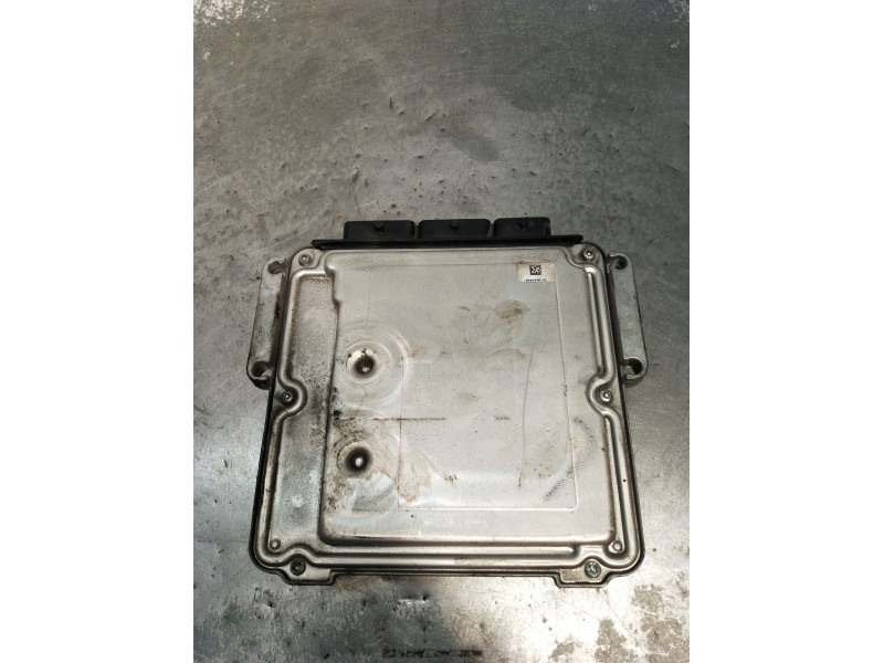 Recambio de centralita motor uce para renault laguna iii (bt0/1) 2.0 dci (bt07, bt0j, bt14, bt1a, bt1s) referencia OEM IAM 02810