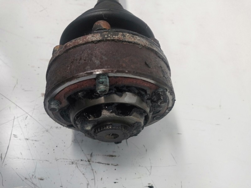 Recambio de transmision trasera derecha para audi a4 berlina (b5) 1.9 tdi referencia OEM IAM 3A0501203J G3J 