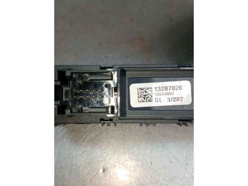 Recambio de mando multifuncion para opel meriva b monospace (s10) 1.7 cdti (75) referencia OEM IAM 13287826 10004897 2010