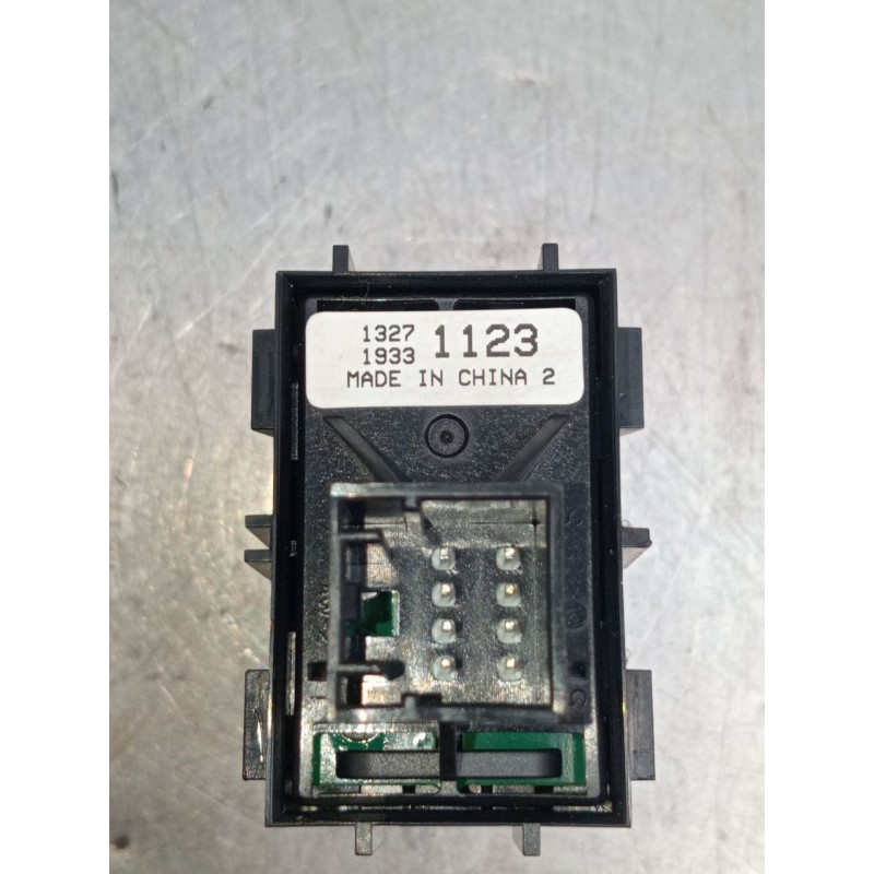 Recambio de mando multifuncion para opel meriva b monospace (s10) 1.7 cdti (75) referencia OEM IAM 13271123 MANDO FRENO DE MANO 