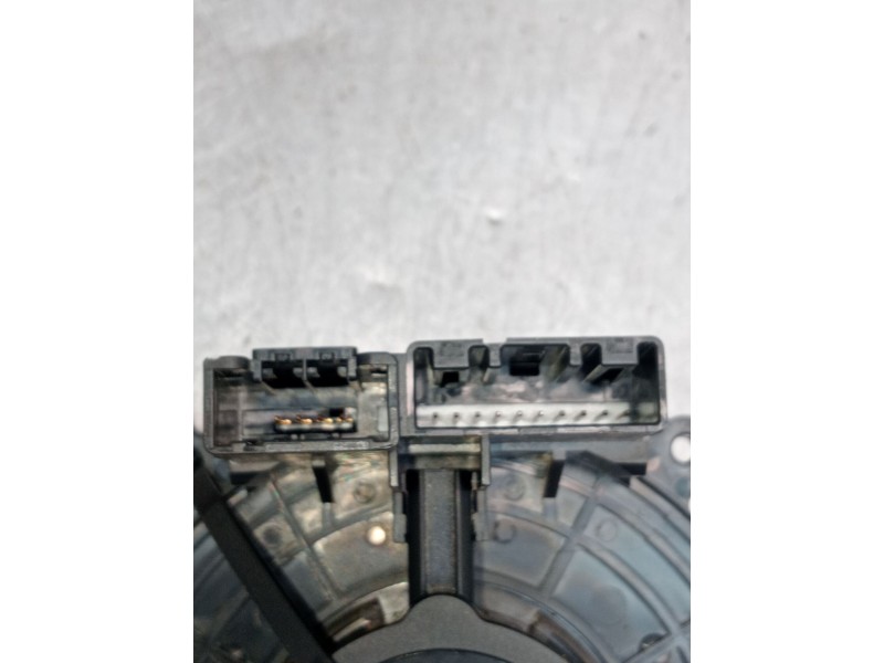 Recambio de anillo airbag para opel meriva b monospace (s10) 1.7 cdti (75) referencia OEM IAM 13579487 6002002 2010