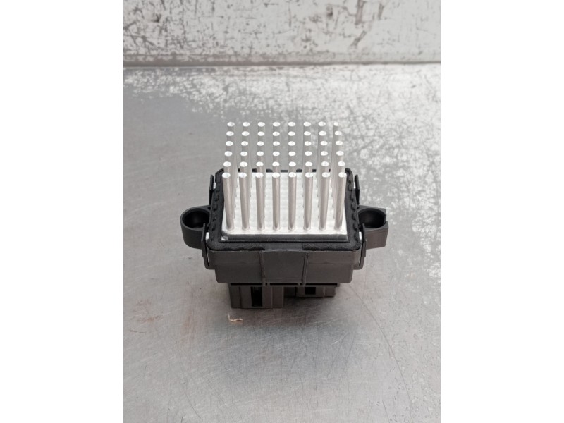 Recambio de resistencia calefaccion para opel meriva b monospace (s10) 1.7 cdti (75) referencia OEM IAM 13503201 F011500056 2010