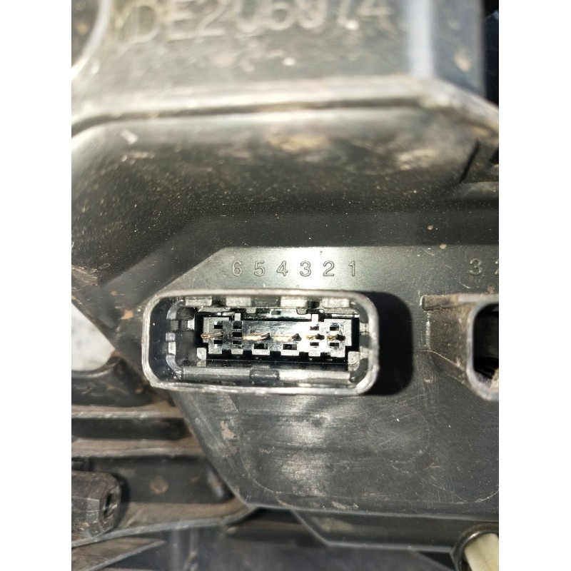 Recambio de faro izquierdo para renault laguna iii (bt0/1) 2.0 dci (bt07, bt0j, bt14, bt1a, bt1s) referencia OEM IAM 89901842  2