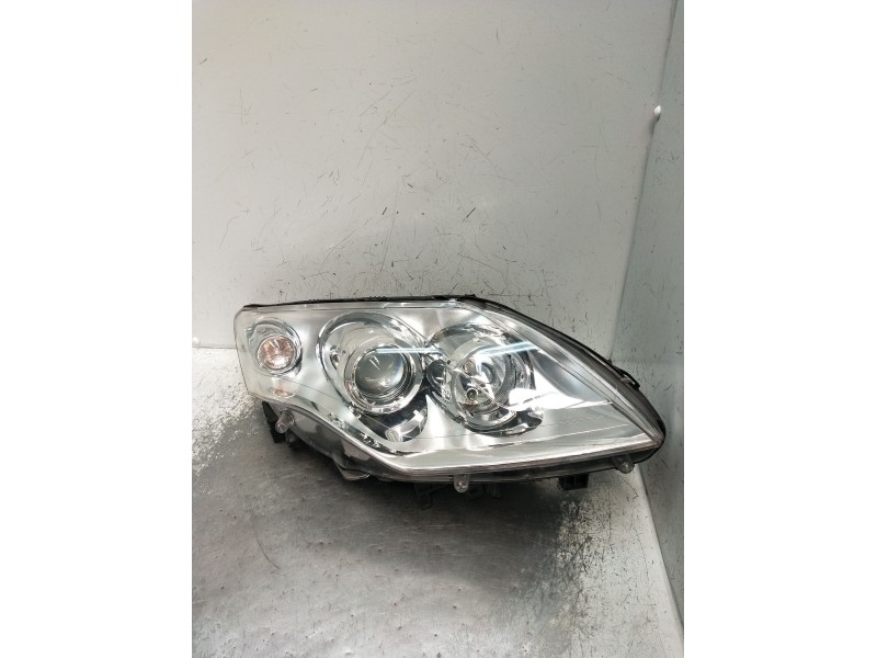 Recambio de faro derecho para renault laguna iii (bt0/1) 2.0 dci (bt07, bt0j, bt14, bt1a, bt1s) referencia OEM IAM   2008