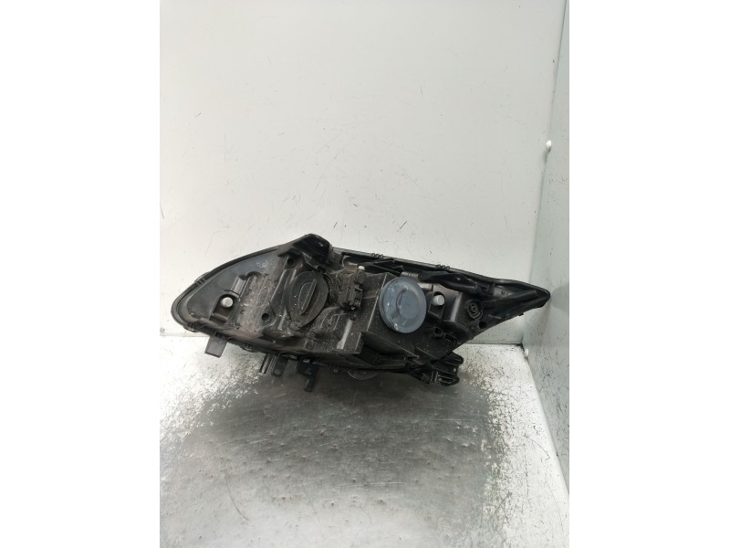 Recambio de faro derecho para renault laguna iii (bt0/1) 2.0 dci (bt07, bt0j, bt14, bt1a, bt1s) referencia OEM IAM   2008