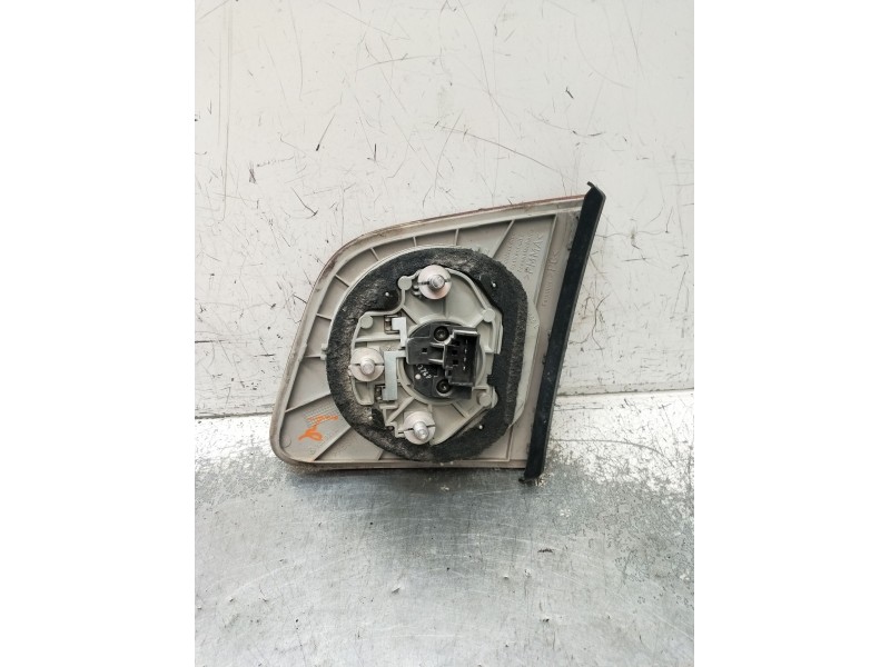 Recambio de piloto trasero izquierdo interior para volkswagen phaeton (3d2/3d8) tdi v10 (4 asientos) referencia OEM IAM   