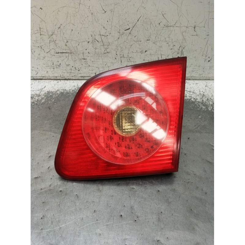 Recambio de piloto trasero derecho interior para volkswagen phaeton (3d2/3d8) tdi v10 (4 asientos) referencia OEM IAM   2002
