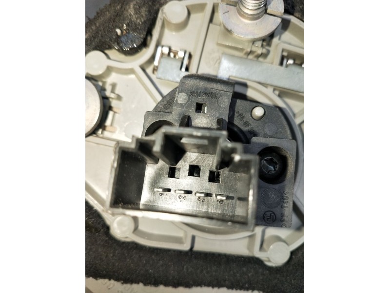 Recambio de piloto trasero derecho interior para volkswagen phaeton (3d2/3d8) tdi v10 (4 asientos) referencia OEM IAM   2002