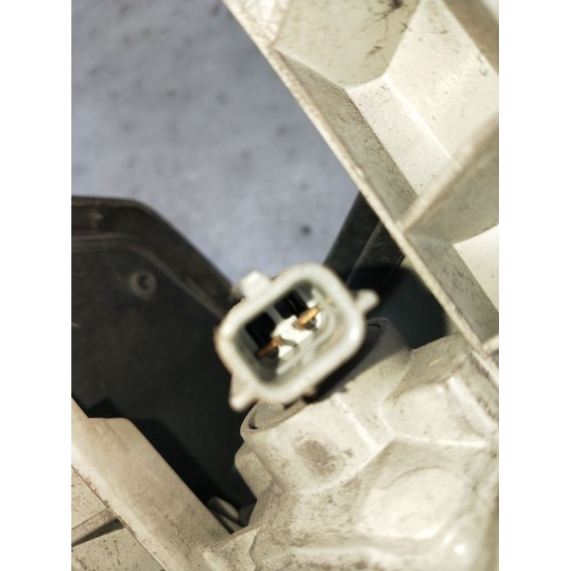 Recambio de piloto trasero izquierdo para renault laguna iii (bt0/1) 2.0 dci (bt07, bt0j, bt14, bt1a, bt1s) referencia OEM IAM  