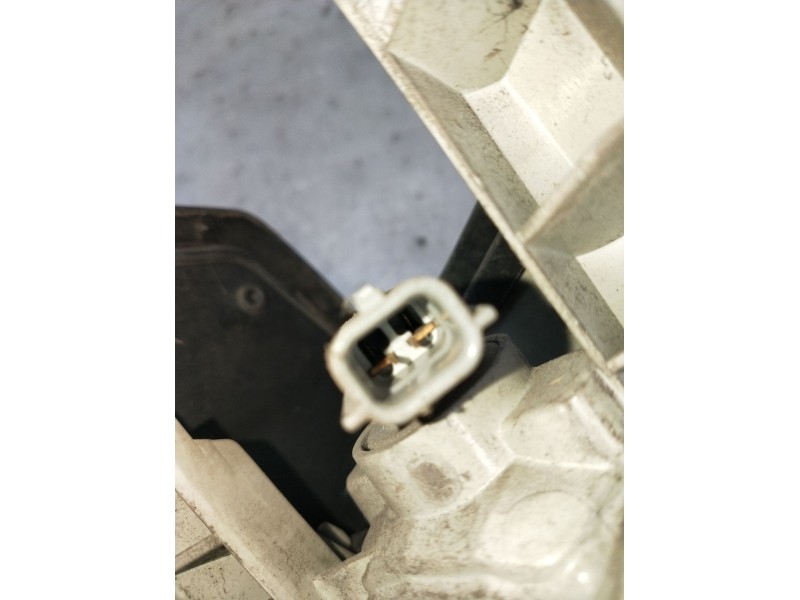 Recambio de piloto trasero izquierdo para renault laguna iii (bt0/1) 2.0 dci (bt07, bt0j, bt14, bt1a, bt1s) referencia OEM IAM  