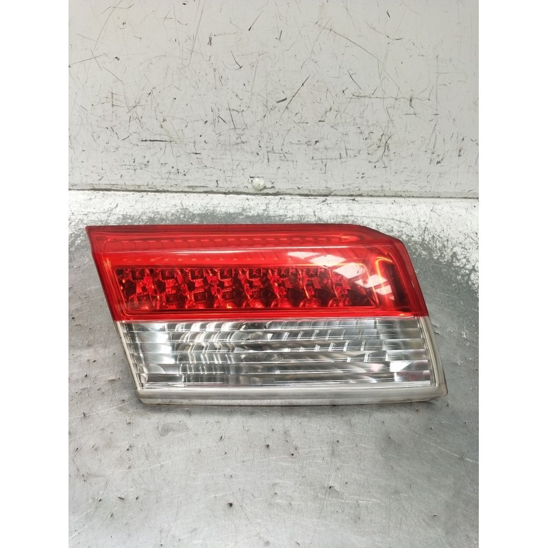 Recambio de piloto trasero derecho interior para renault laguna iii (bt0/1) 2.0 dci (bt07, bt0j, bt14, bt1a, bt1s) referencia OE