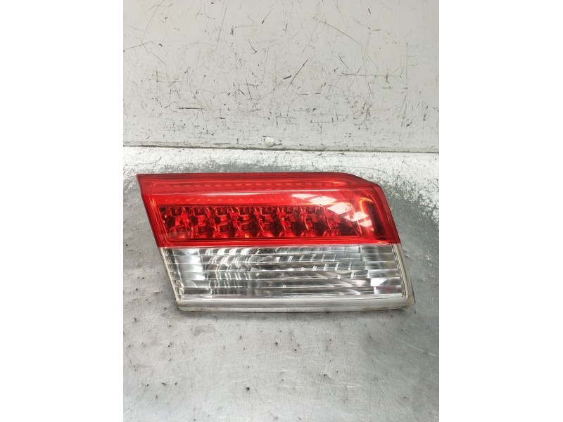 Recambio de piloto trasero derecho interior para renault laguna iii (bt0/1) 2.0 dci (bt07, bt0j, bt14, bt1a, bt1s) referencia OE