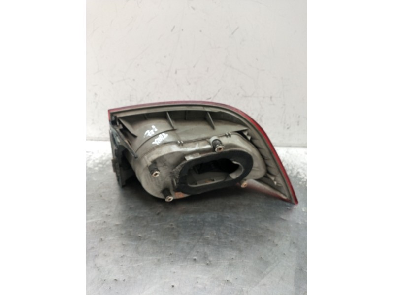 Recambio de piloto trasero izquierdo para volkswagen phaeton (3d2/3d8) tdi v10 (4 asientos) referencia OEM IAM   2002