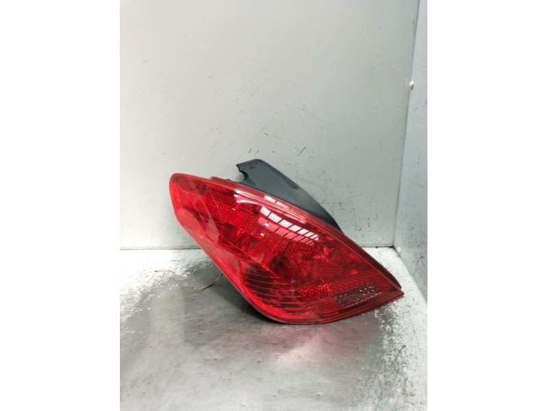 Recambio de piloto trasero izquierdo para peugeot 308 i (4a_, 4c_) 1.6 hdi referencia OEM IAM   2007