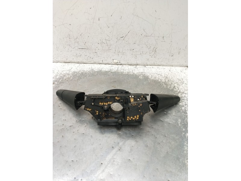 Recambio de mando luces para volkswagen lt 28-46 ii caja/chasis (2dc, 2df, 2dg, 2dl, 2dm) 2.5 tdi referencia OEM IAM 240828533  