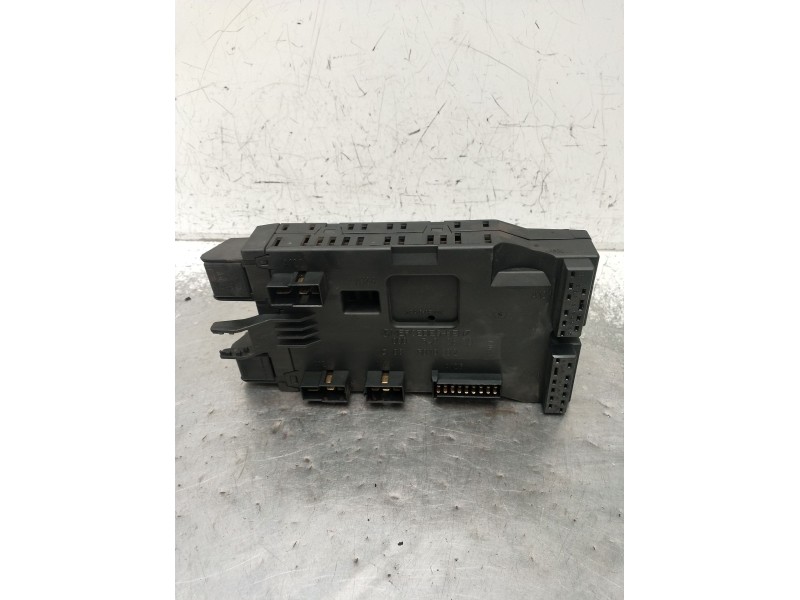 Recambio de caja reles / fusibles para volkswagen lt 28-46 ii caja/chasis (2dc, 2df, 2dg, 2dl, 2dm) 2.5 tdi referencia OEM IAM 0