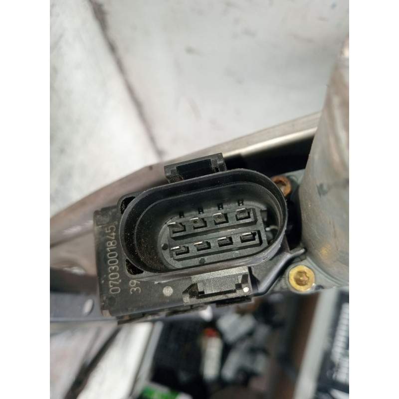 Recambio de elevalunas trasero derecho para audi a6 c5 (4b2, 4b4) 2.5 tdi referencia OEM IAM 1028570311 5P 2001