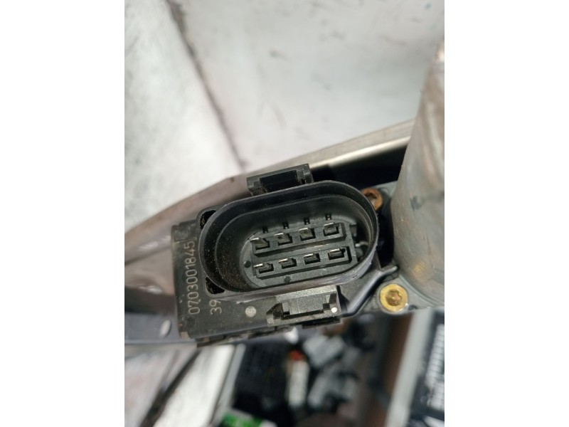 Recambio de elevalunas trasero derecho para audi a6 c5 (4b2, 4b4) 2.5 tdi referencia OEM IAM 1028570311 5P 2001