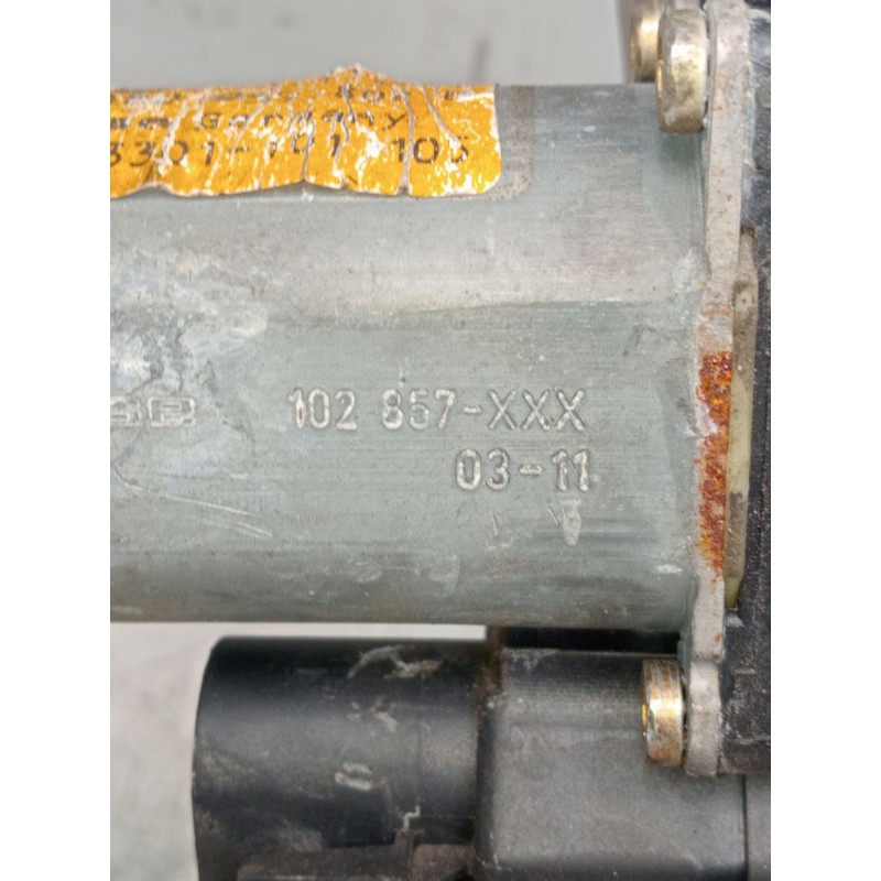 Recambio de elevalunas trasero derecho para audi a6 c5 (4b2, 4b4) 2.5 tdi referencia OEM IAM 1028570311 5P 2001