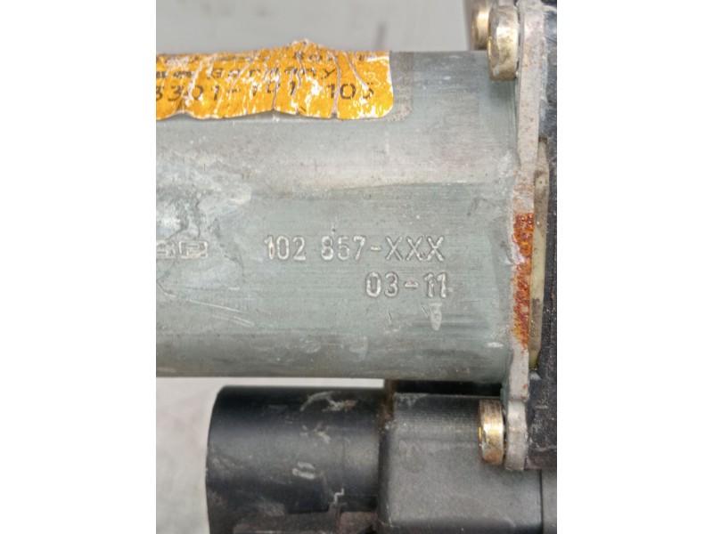 Recambio de elevalunas trasero derecho para audi a6 c5 (4b2, 4b4) 2.5 tdi referencia OEM IAM 1028570311 5P 2001