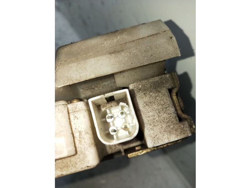 Recambio de motor cierre centralizado trasero derecho para ford fiesta iv (ja_, jb_) 1.3 i referencia OEM IAM  5P 1999