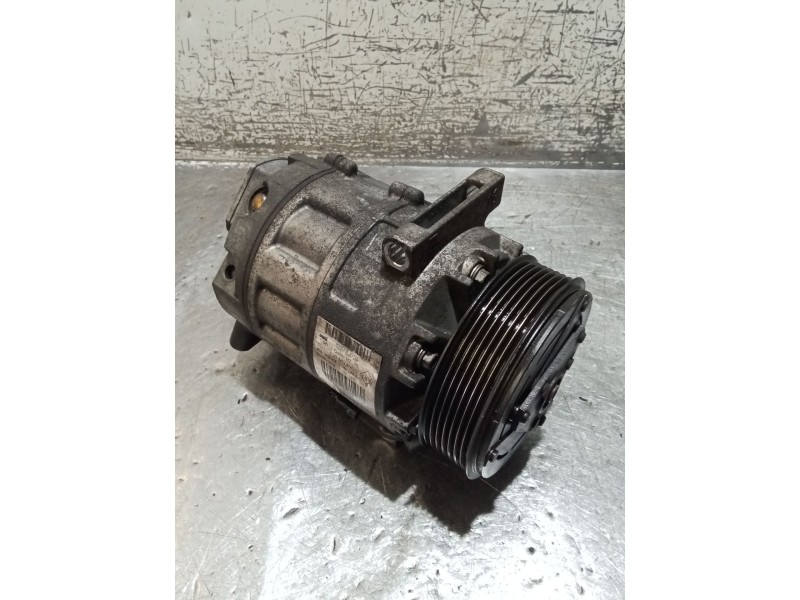 Recambio de compresor aire acondicionado para renault trafic iii furgoneta (fg_) 1.6 dci 95 (fgmj, fgmr) referencia OEM IAM 8200
