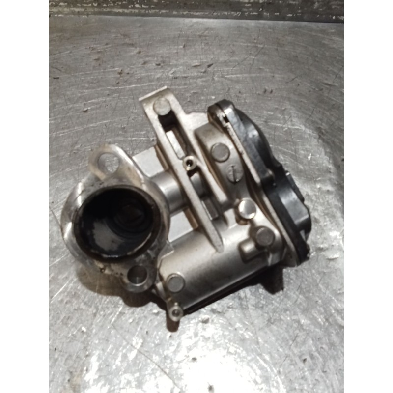 Recambio de valvula egr para renault trafic iii furgoneta (fg_) 1.6 dci 95 (fgmj, fgmr) referencia OEM IAM H8201068965 147102408