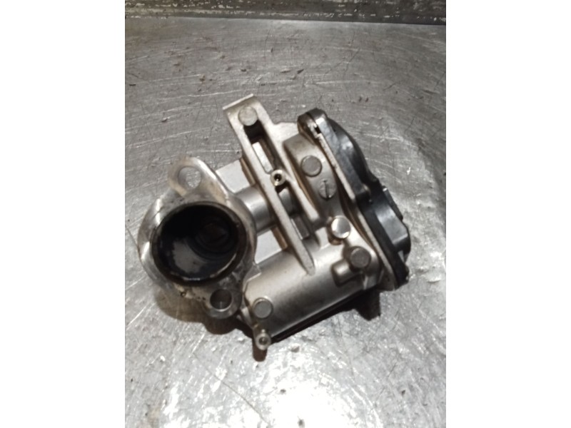 Recambio de valvula egr para renault trafic iii furgoneta (fg_) 1.6 dci 95 (fgmj, fgmr) referencia OEM IAM H8201068965 147102408