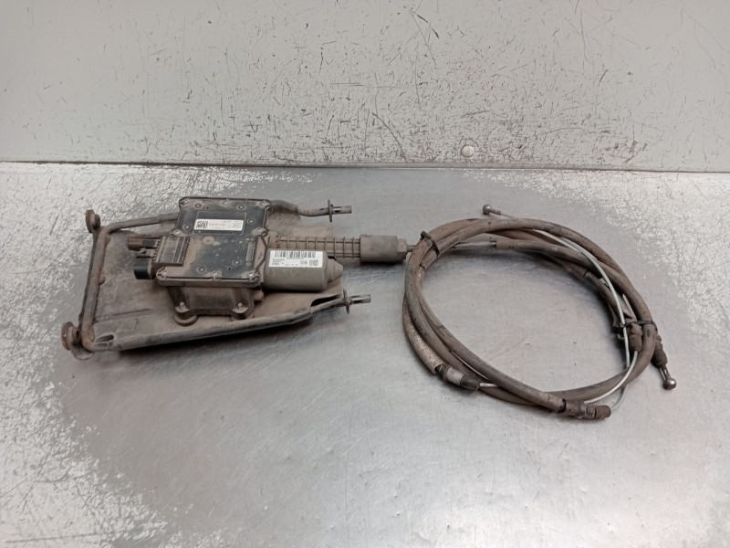 Recambio de freno de mano electrico para opel meriva b monospace (s10) 1.7 cdti (75) referencia OEM IAM A2C32281100 1106465 2010