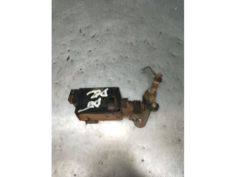 Recambio de motor cierre centralizado delantero derecho para hyundai galloper ii (jk-01) 2.5 td intercooler referencia OEM IAM  