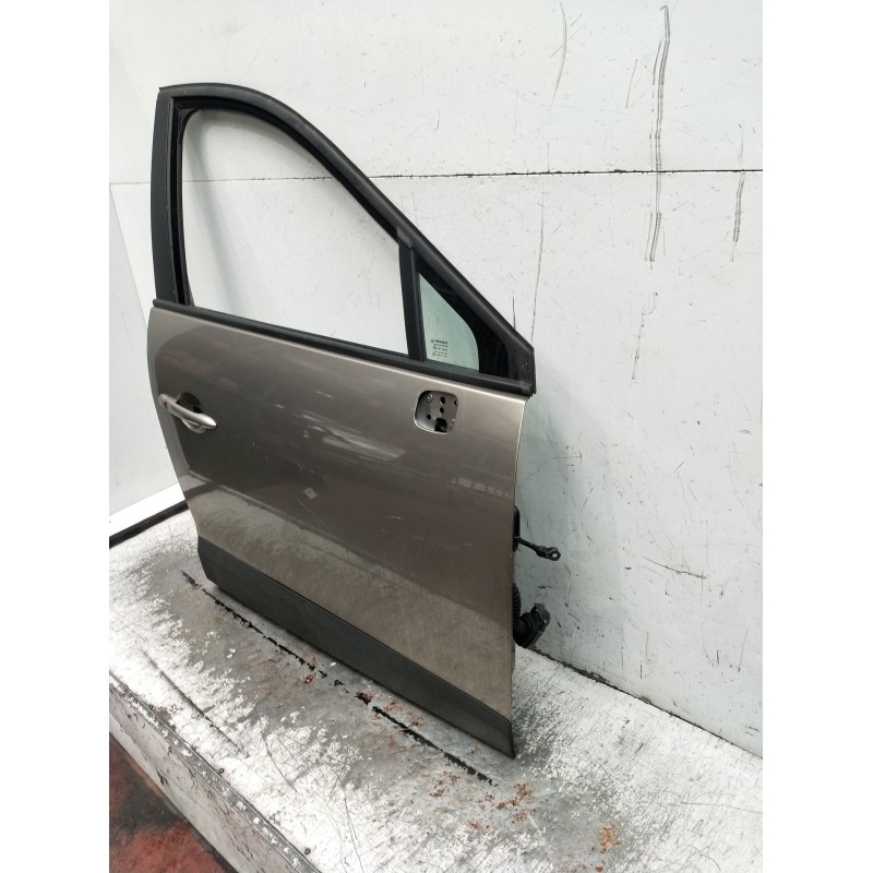 Recambio de puerta delantera derecha para renault scénic iii (jz0/1_) 1.5 dci (jz02, jz0r) referencia OEM IAM  5P 2009
