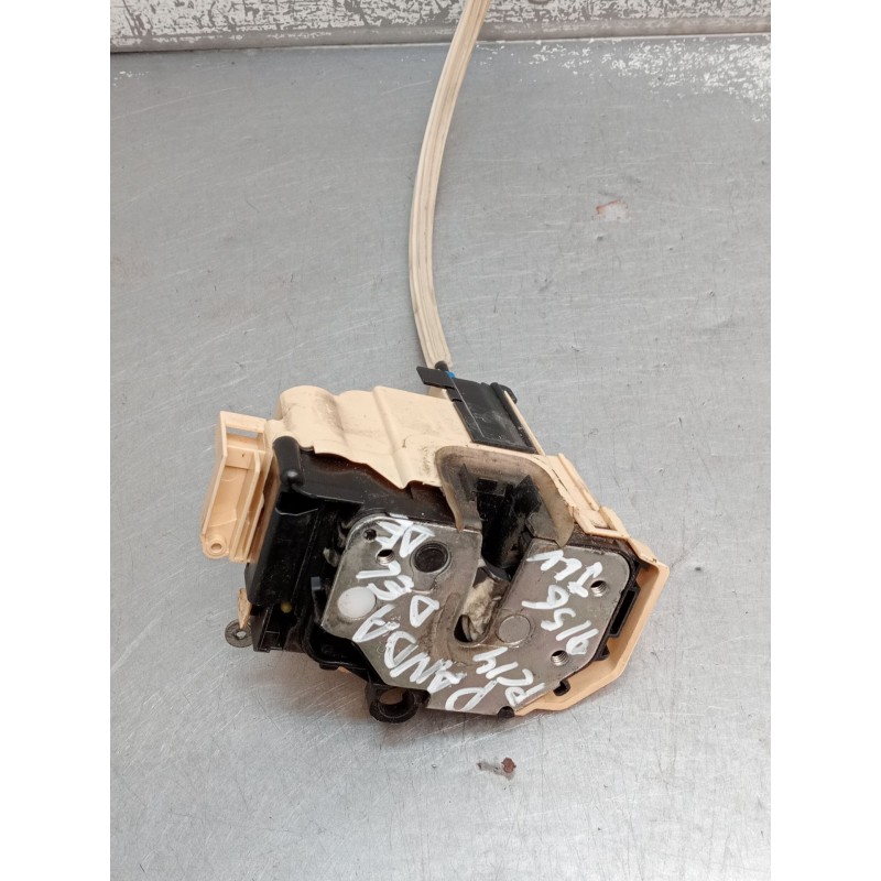 Recambio de motor cierre centralizado delantero derecho para fiat panda (312_, 319_) 1.2 (312pxa1a) referencia OEM IAM 520184640