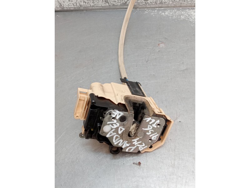 Recambio de motor cierre centralizado delantero derecho para fiat panda (312_, 319_) 1.2 (312pxa1a) referencia OEM IAM 520184640