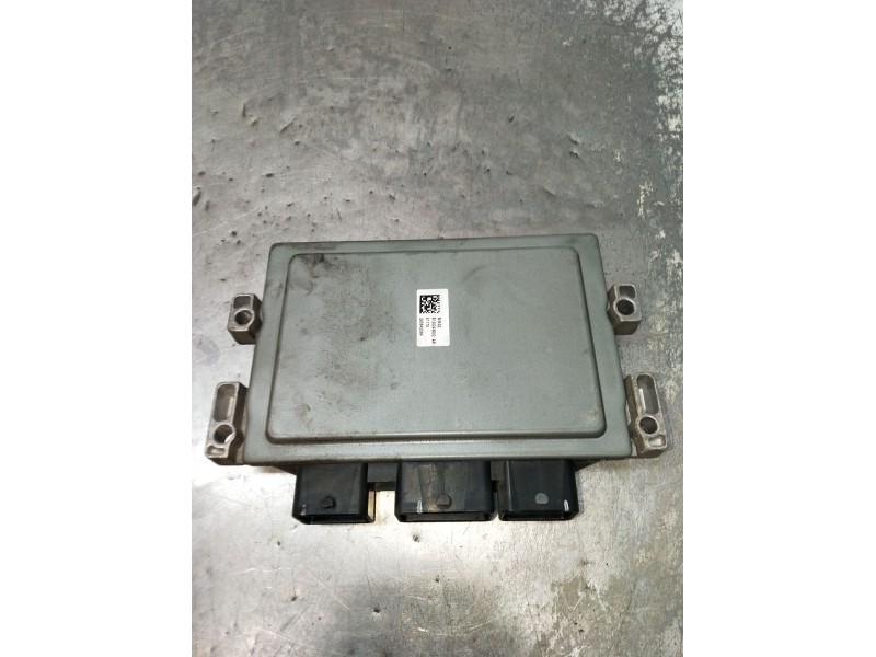 Recambio de centralita motor uce para renault clio iii (br0/1, cr0/1) 1.2 16v (br02, br0j, br11, cr02, cr0j, cr11) referencia OE