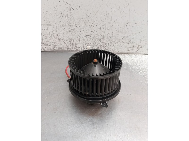 Recambio de motor calefaccion para opel meriva b monospace (s10) 1.7 cdti (75) referencia OEM IAM T1019714Q  