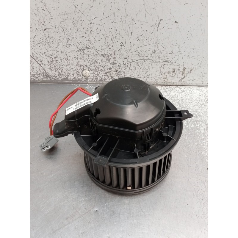 Recambio de motor calefaccion para opel meriva b monospace (s10) 1.7 cdti (75) referencia OEM IAM T1019714Q  
