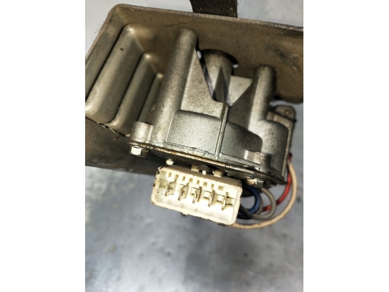Recambio de motor limpia delantero para peugeot 405 i (15b) 1.9 referencia OEM IAM   1987