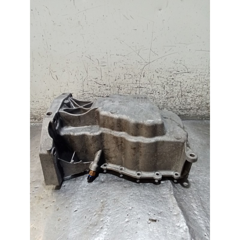 Recambio de carter para renault scénic iii (jz0/1_) 1.5 dci (jz02, jz0r) referencia OEM IAM 8200318813  09