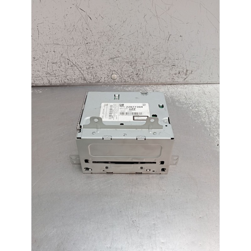 Recambio de sistema audio / radio cd para opel meriva b monospace (s10) 1.7 cdti (75) referencia OEM IAM 22877394  2010