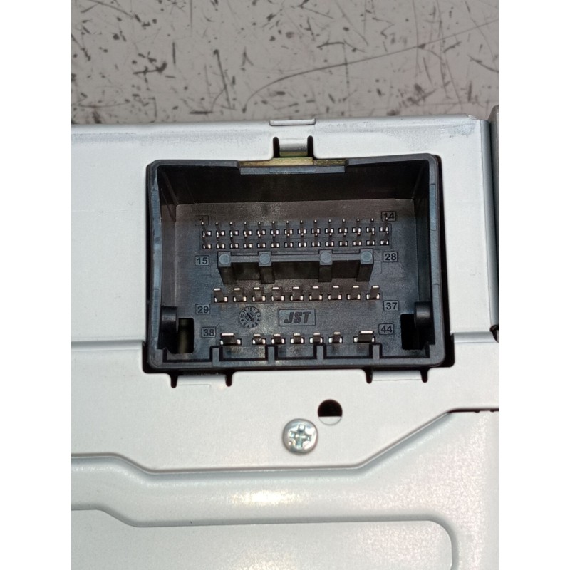 Recambio de sistema audio / radio cd para opel meriva b monospace (s10) 1.7 cdti (75) referencia OEM IAM 22877394  2010