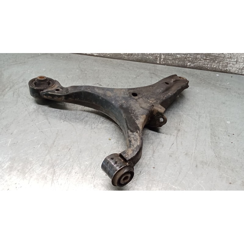 Recambio de brazo suspension inferior delantero izquierdo para honda fr-v (be) 2.2 i ctdi (be5) referencia OEM IAM   05
